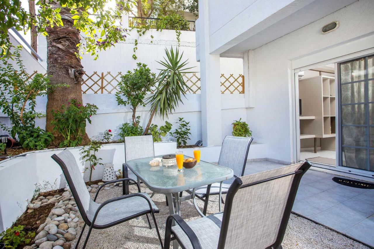 Flora'S Place Rhodes City Exterior photo